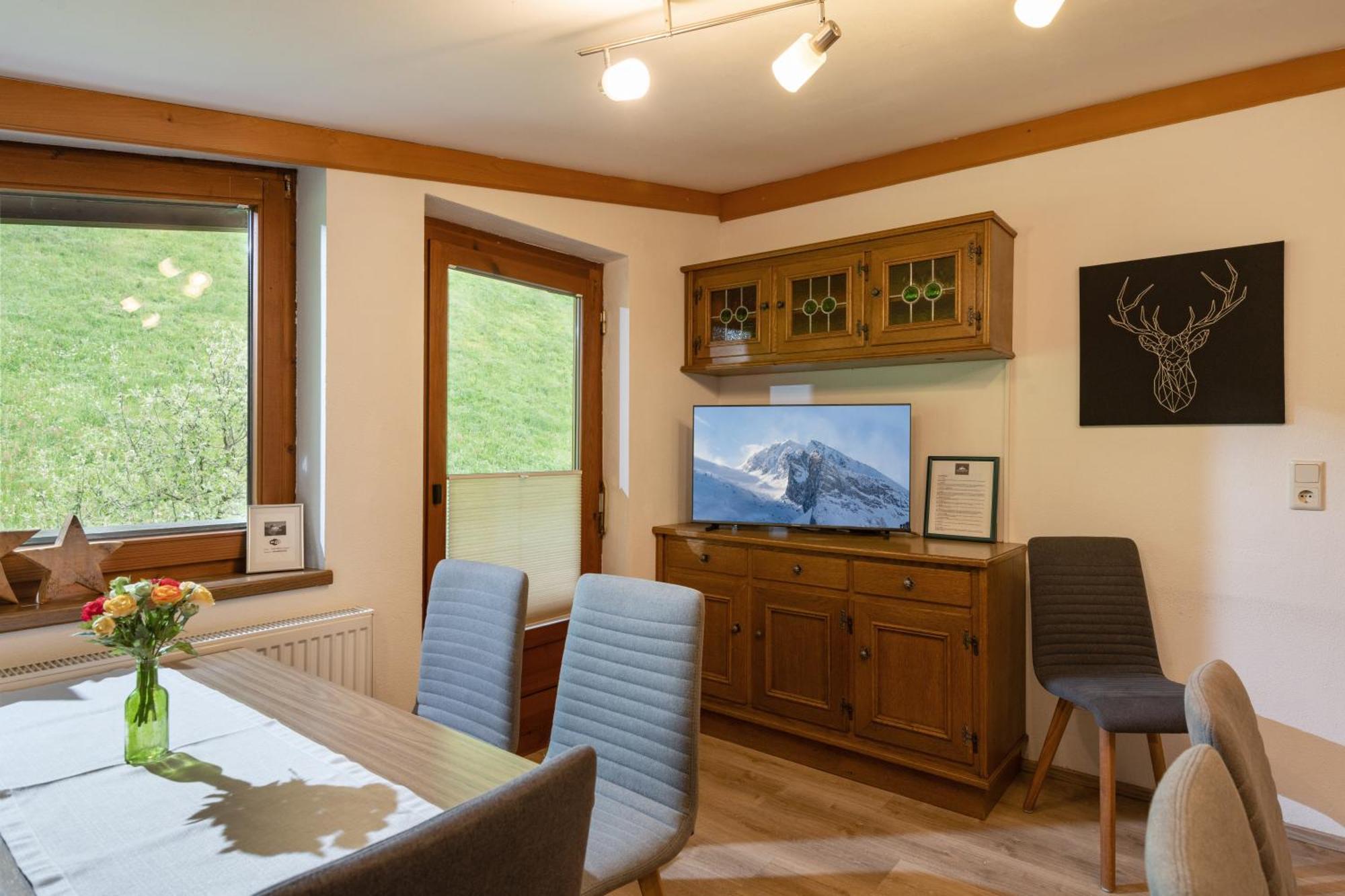 Ferienhaus Am Steindl "Steindlhof" Schwendau Luaran gambar
